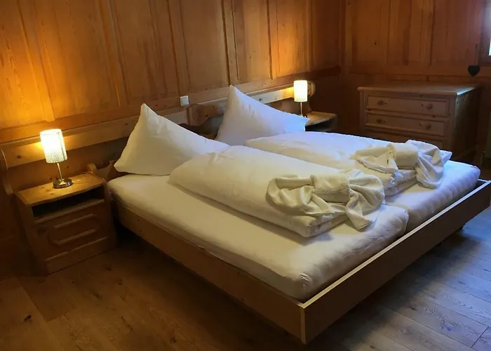 Alpenstern 度假居 *